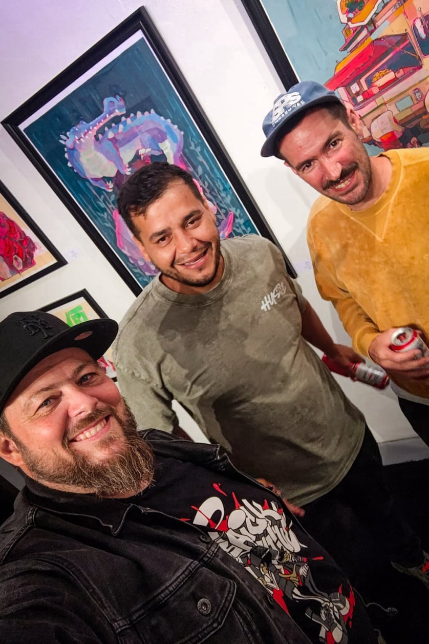 URBAN ART SHOW HALOS BY STREET ARTIST PSOMAN OPENING NIGHT NEW YORK CLLCTV.NYC GALLERY